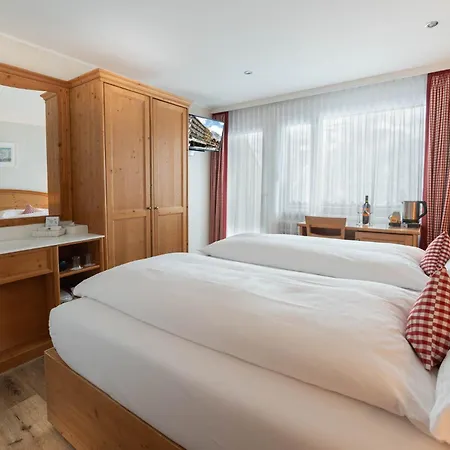 Hotel Bernerhof 3*