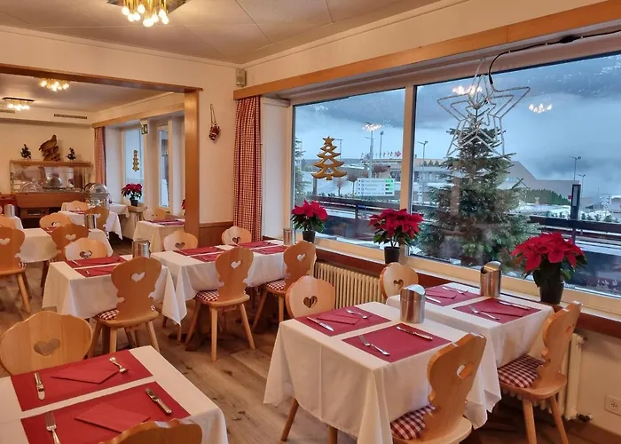 格林德瓦布纳霍夫酒店 3*