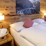 Hotel Bernerhof 3*